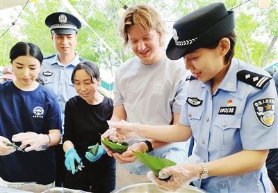 民乐演奏